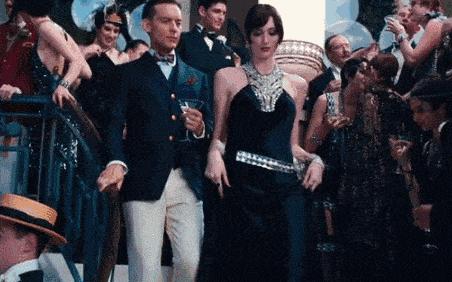 秋冬的裙子这样穿才好看,秋冬怎么穿裙子好看又不冷