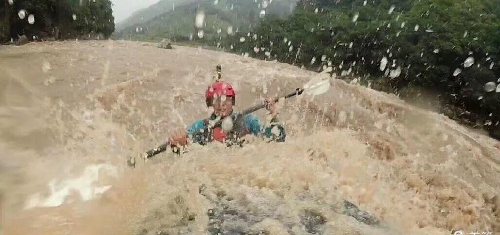 他不是“网红”！他是“网黄”