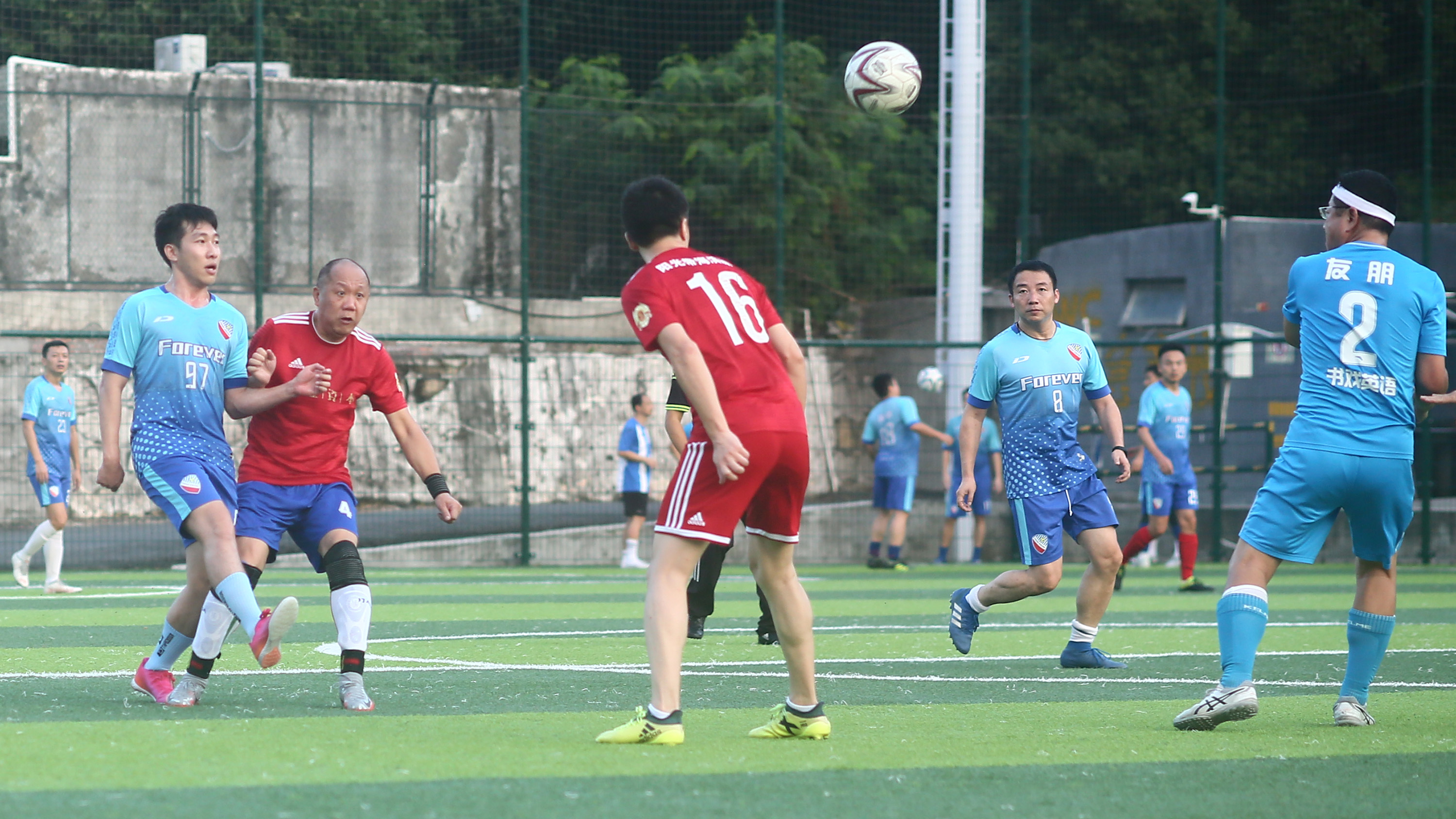 深圳草根足球队,深圳草根足球联赛