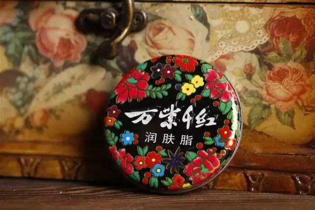 小时候家里没有暖气,小时候没暖气