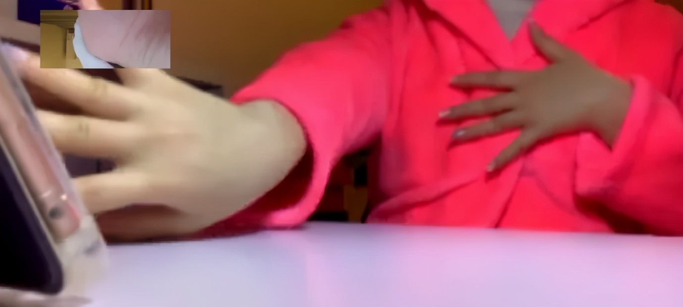 瀛︽牎涓轰簡鐪侀挶闄よ崏,瀛︽牎涓轰簡闄よ崏涓嶈姳閽卞吇浜嗕袱鍙緤