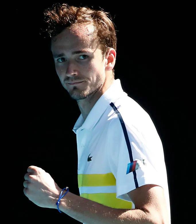 德约横扫迪米迎18连胜,德约对阵拉奥尼奇