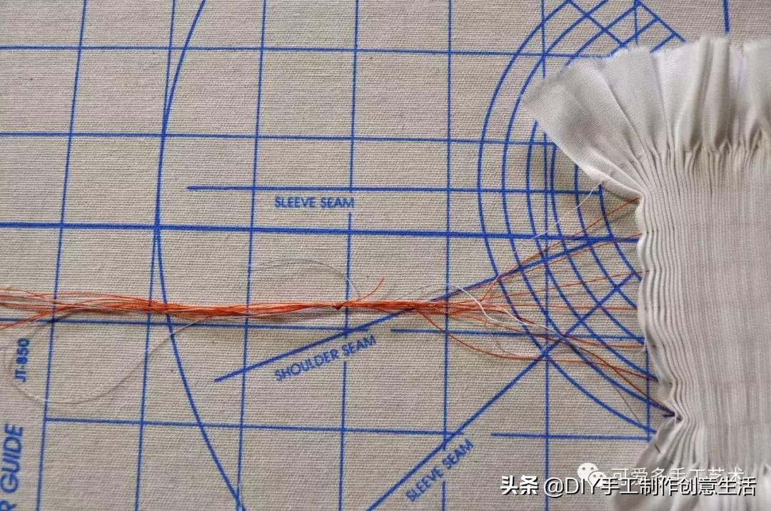 棒针织百褶裙边花样视频,编织收缩小包