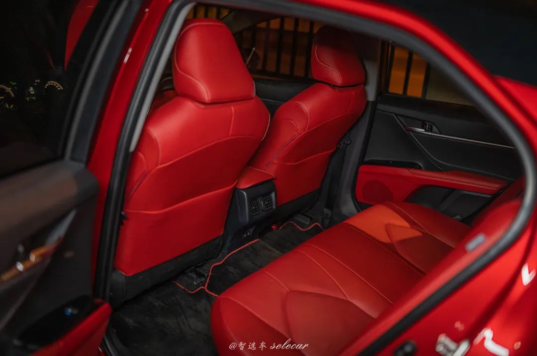 试乘试驾怎样可以吸引客户,试驾新一代凯美瑞双擎