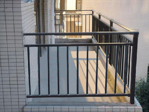 交房了房子乱七八糟可以退吗,新房子装修开发商的什么可以换掉