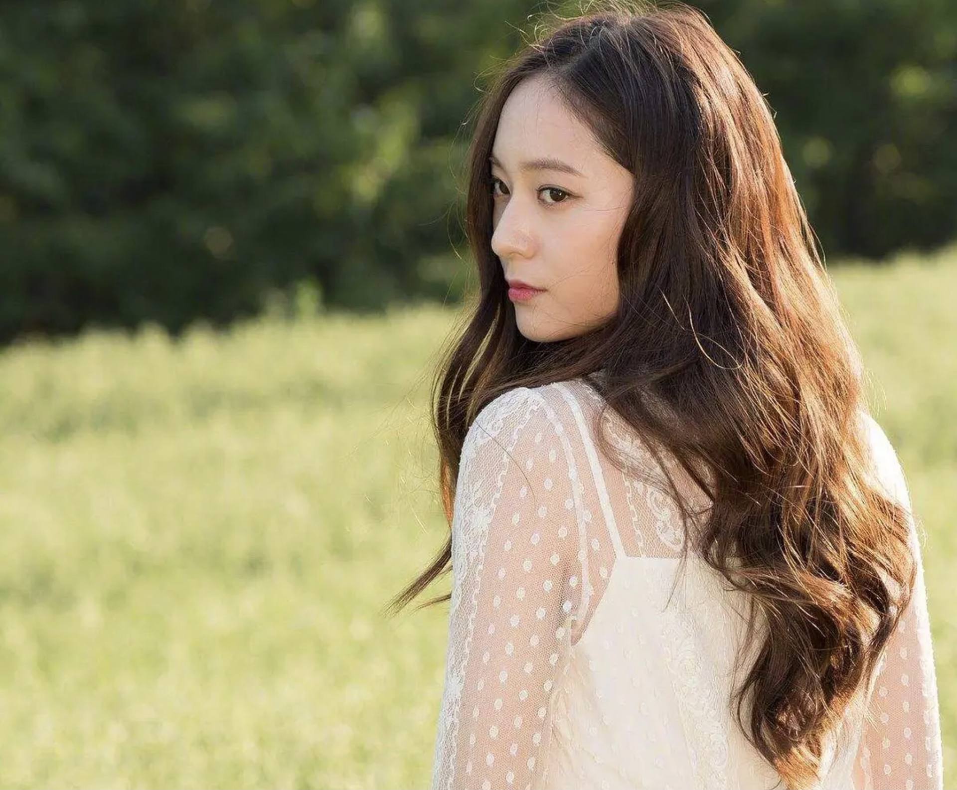 郑秀晶生活中颜值混剪,郑秀晶名媛气质