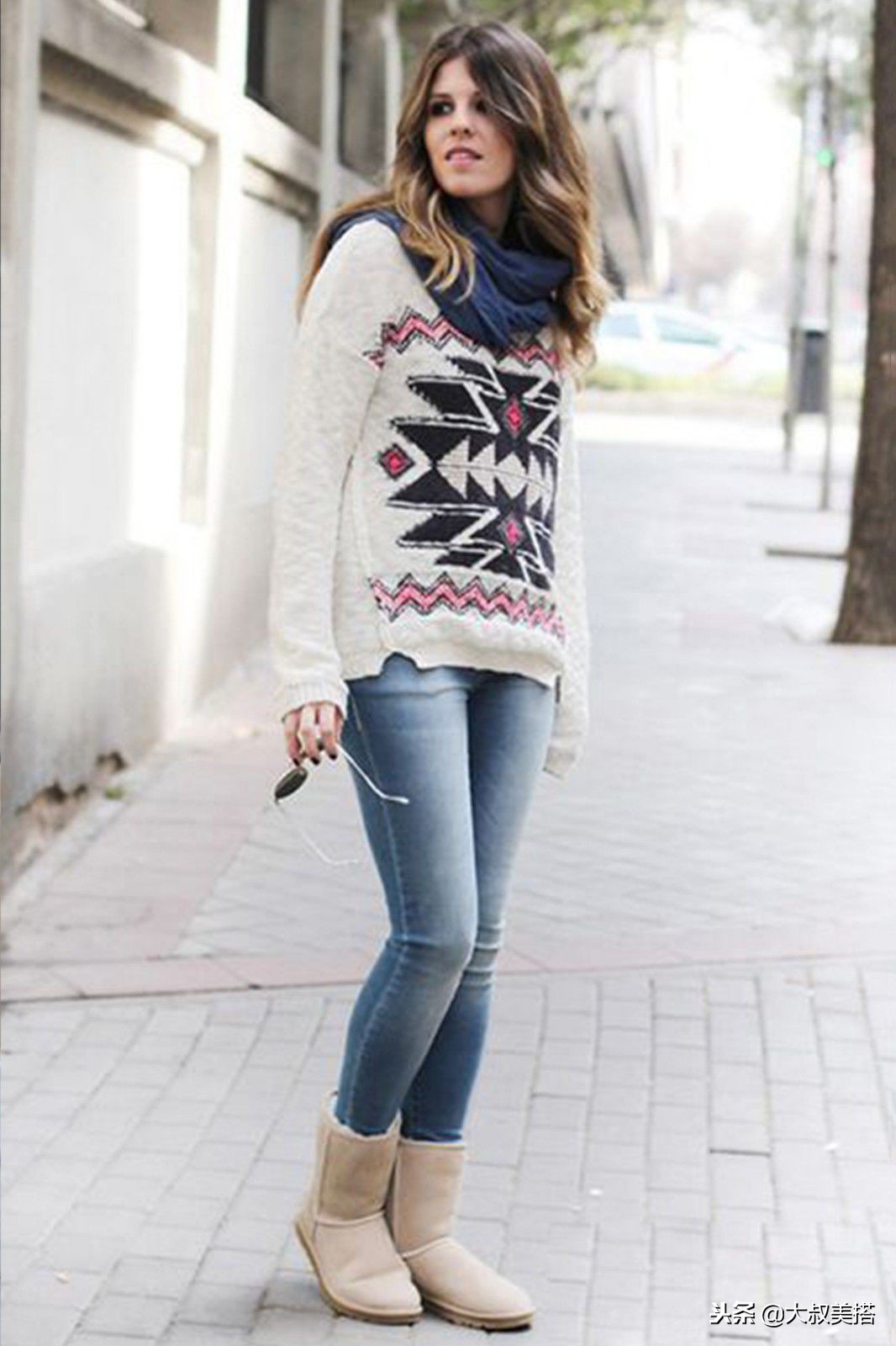 冬季女生穿雪地靴,冬天穿雪地靴好看吗