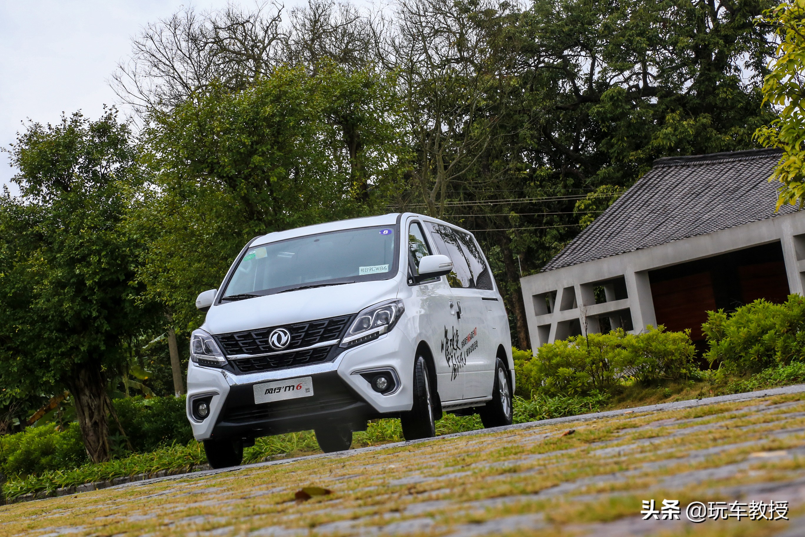 空间大十万左右车耐用,万元起这几款亲民小车轻松开回家