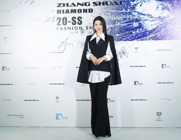 上错花轿嫁对郎翻拍李庚希,上错花轿嫁对郎李庚希完整版