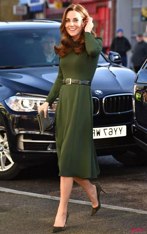 凯特王妃穿的坡跟鞋,jimmychoo凯特