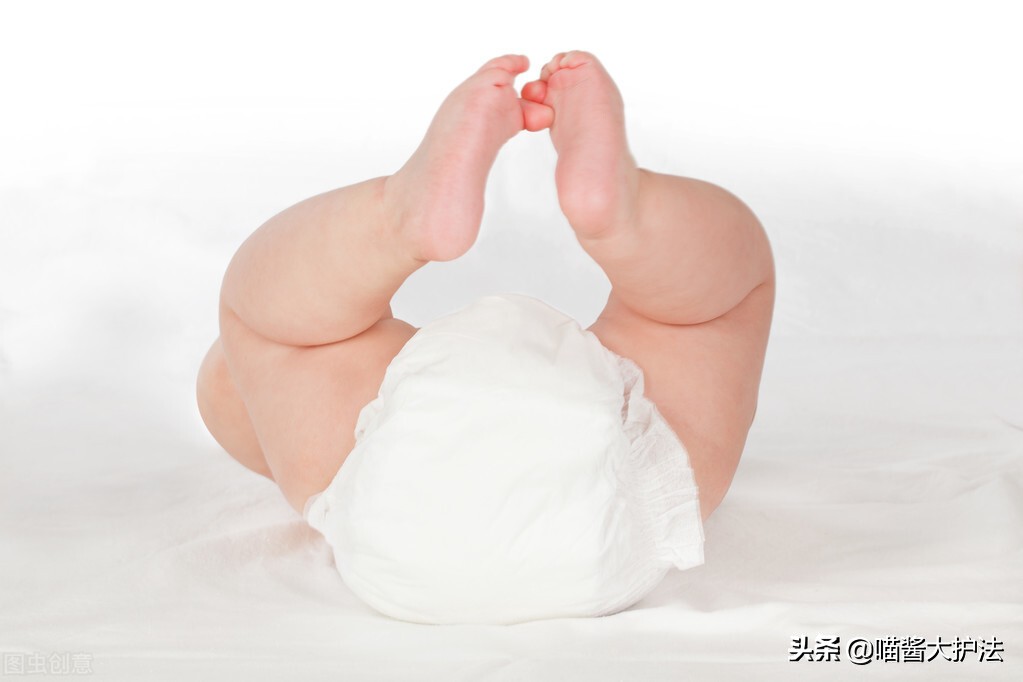 宝宝红屁股了好难过,宝宝红屁股了怎么回击