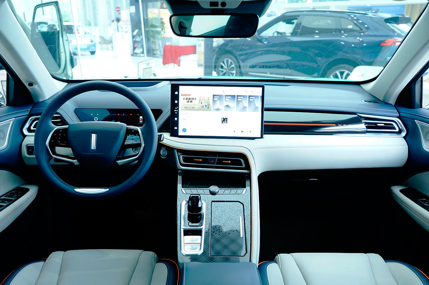 wey玛奇朵混动版一箱油跑测试,wey玛奇朵新一代豪华智能混动suv