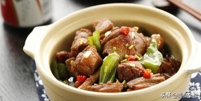 半只鸭子怎么做三菜一汤,鸭子炖什么菜好吃又营养