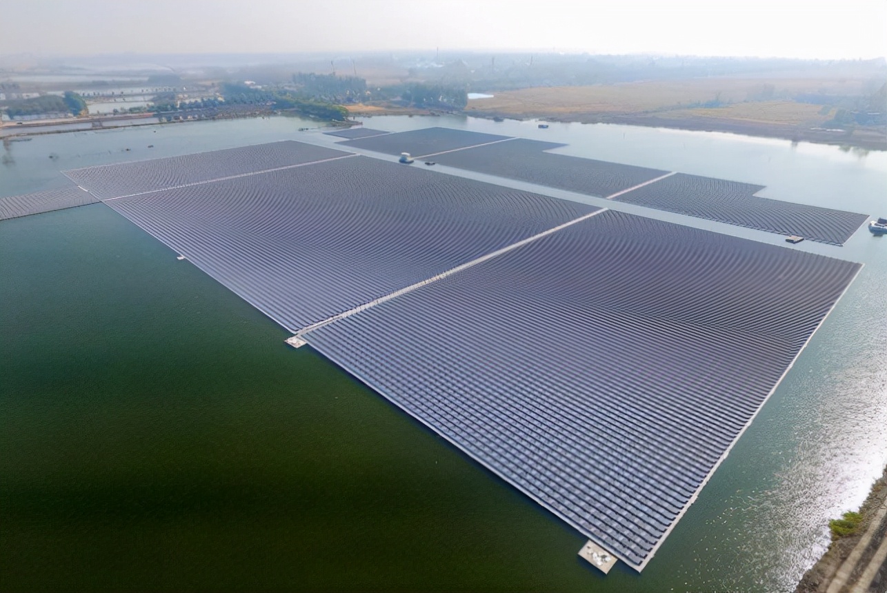 中国再夺一枚金牌,中国如何把光伏发电做到世界第一