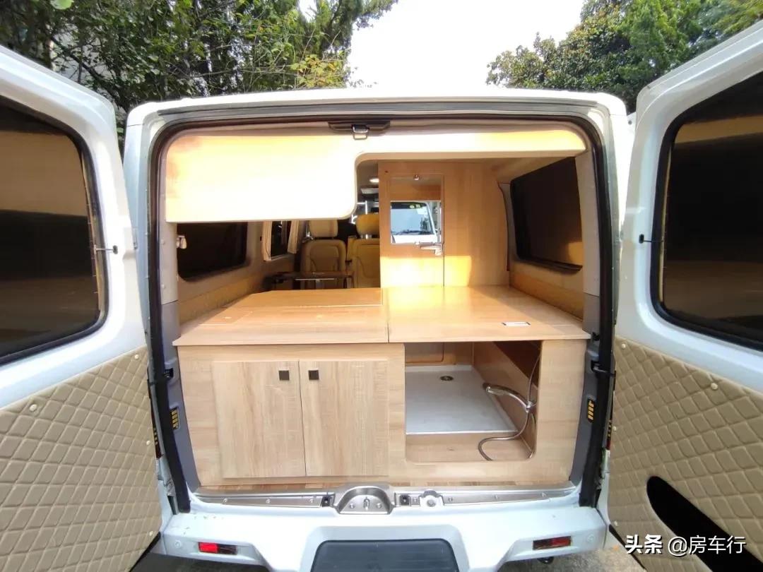 房车价格5-10万元低顶b型房车,房车大全20-30万的c型高档房车