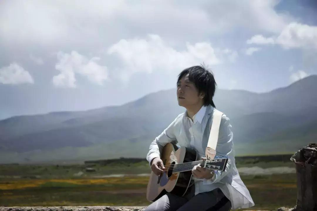 许巍：我就是一个普通人，做着自己喜欢做的事