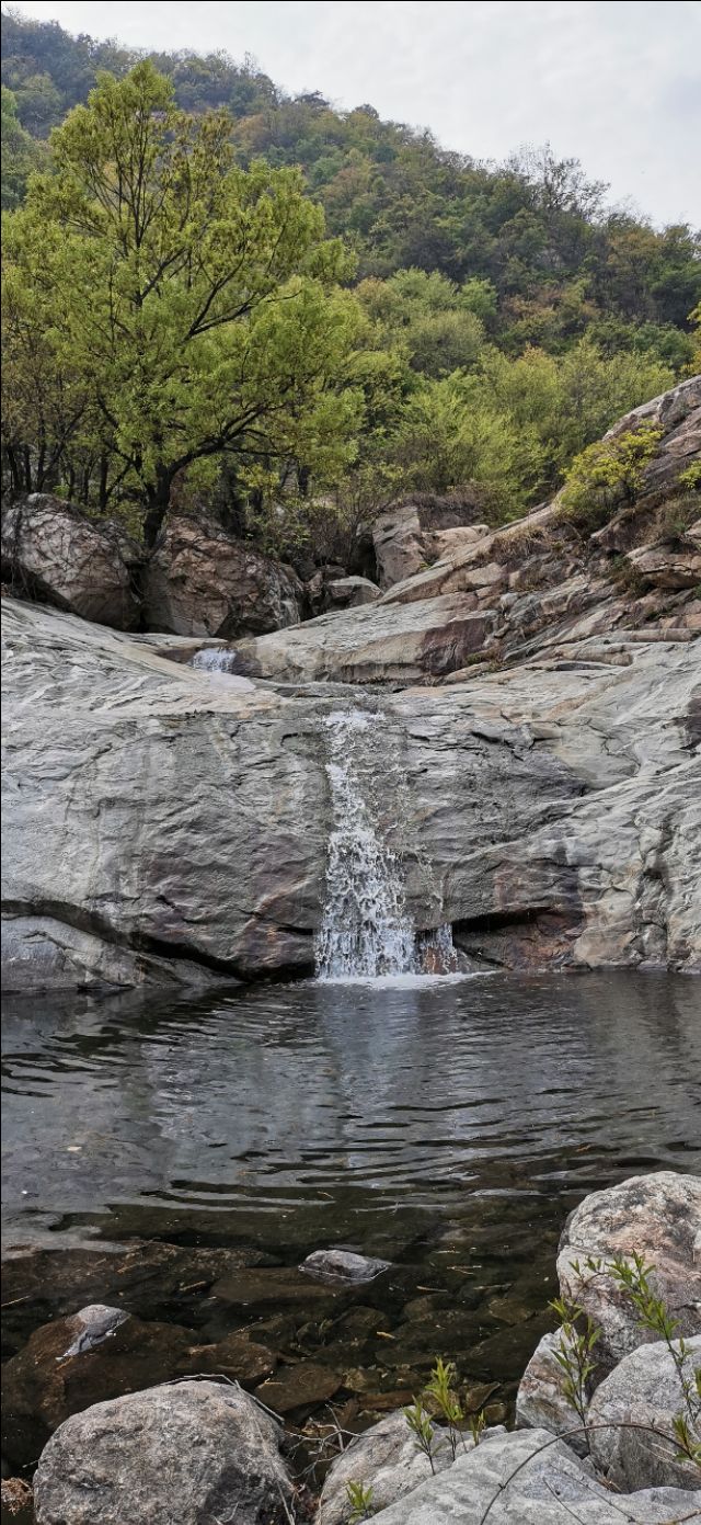 鲁山滚油锅瀑布景点,鲁山滚油锅瀑布路线