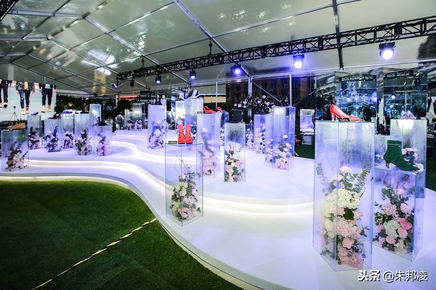 一代鞋王百丽退市真相,百丽鞋王为什么退市