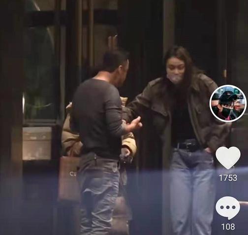 鏉ㄥ潳娣卞鐜拌韩濞变箰鍦烘墍,鏉ㄥ潳鎬紓涓惧姩