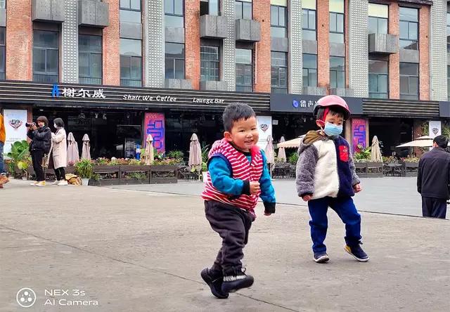 nex3s无界瀑布屏让眼界全面升级,nex3s5g版拍照评测