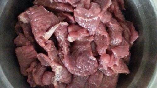 牛腩炖不烂放醋,牛腩炖不烂用醋