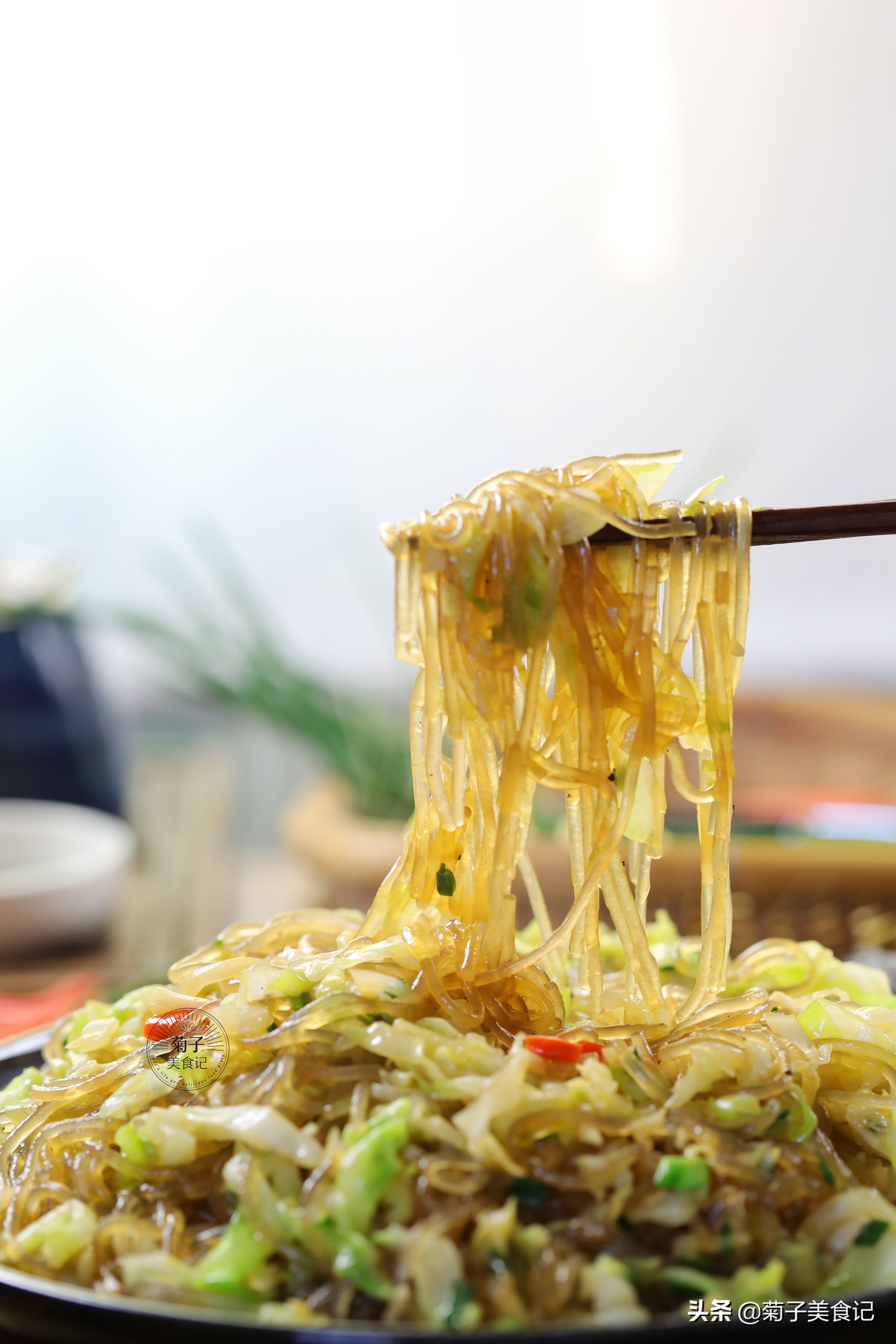 粉丝炒肉怎么炒又嫩又好吃,粉丝怎样炒好吃又简单视频