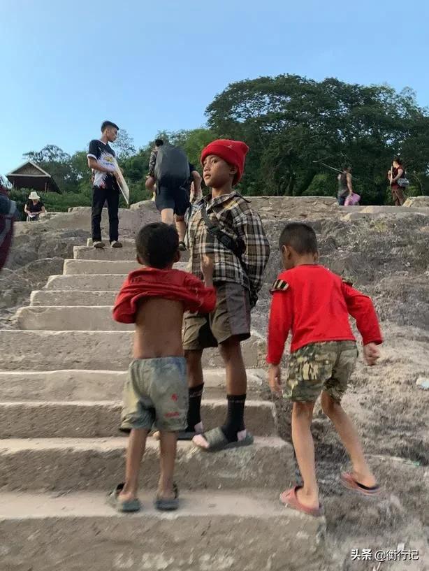 老挝琅勃拉邦湄公河哪里玩,老挝琅勃拉邦湄公河游船