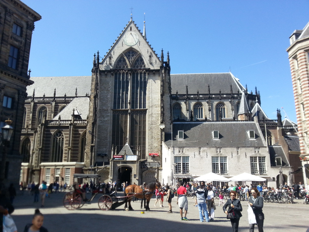 阿姆斯特丹到底有多繁华,阿姆斯特丹为什么叫自由之城