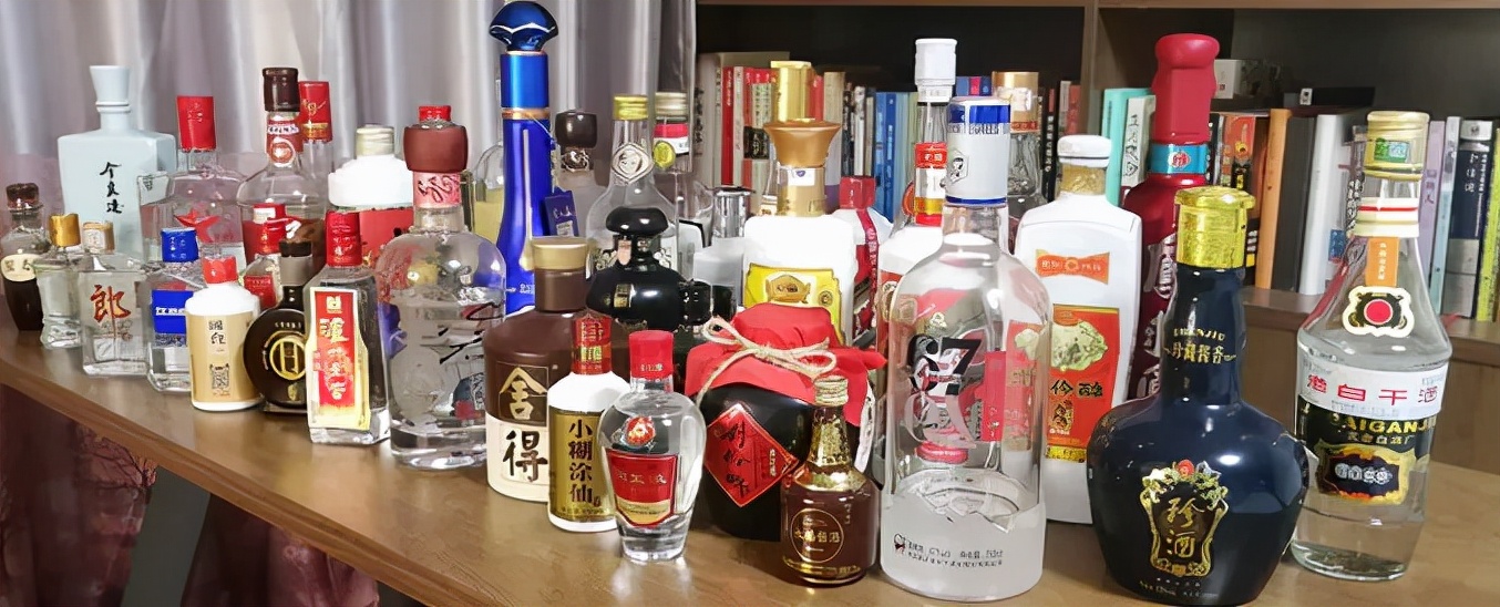 十大高端白酒价格表及图片,国内白酒价目表大全