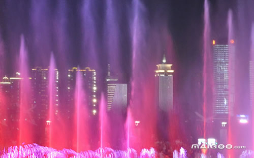 国内著名广场有哪些各省市著名城市广场盘点