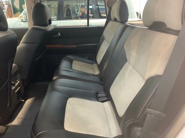 硬派越野尼桑途乐y61,途乐y61柴油版3.0t进市区