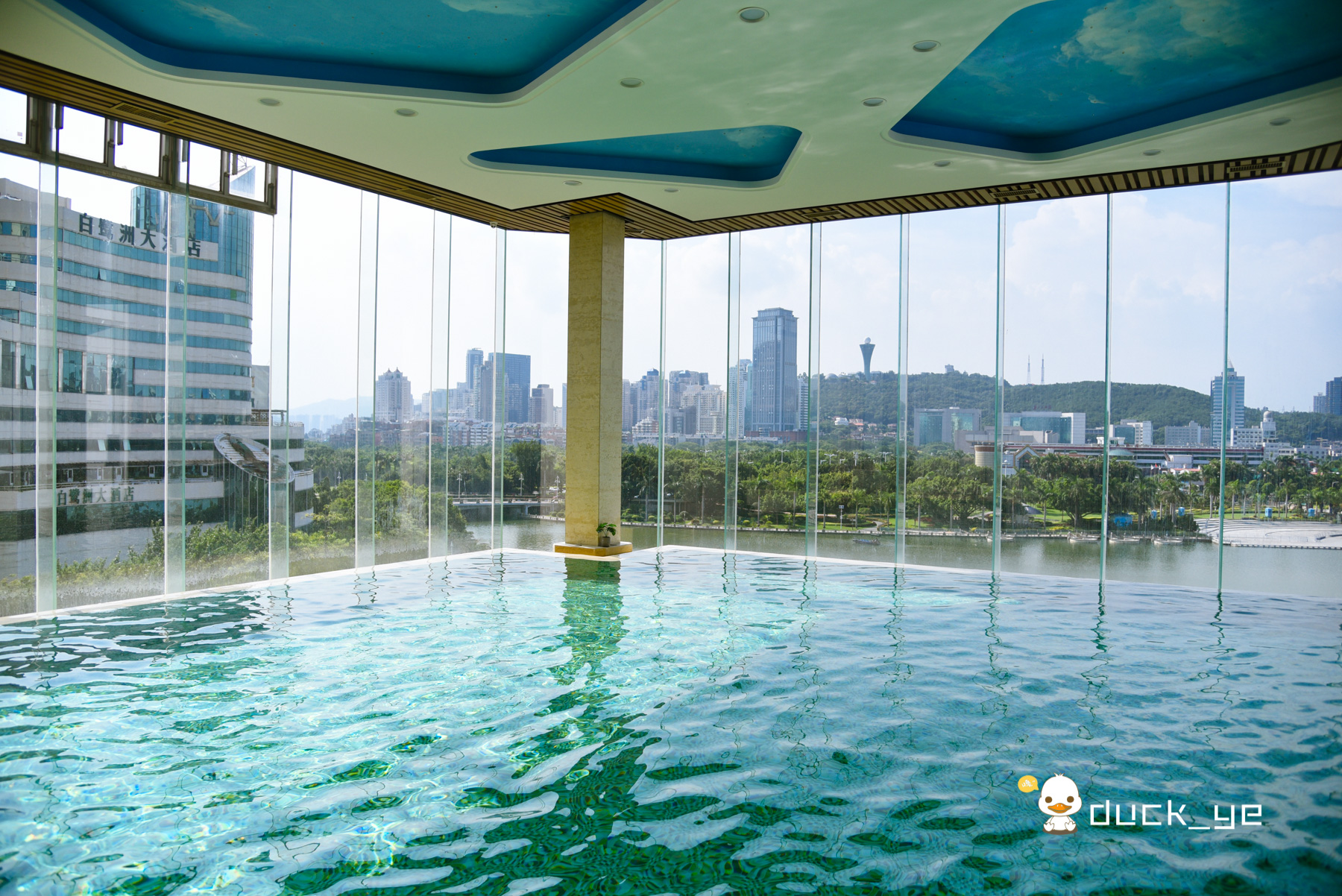 宝藏民宿无边泳池,宝藏日本料理馆