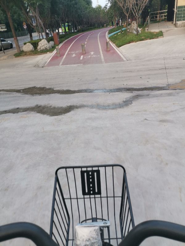 西安自行车专用道起点和终点,西安市首条自行车专用通勤道建设