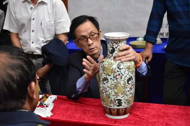 古玩骗术大全100例,古玩骗术揭秘大全集