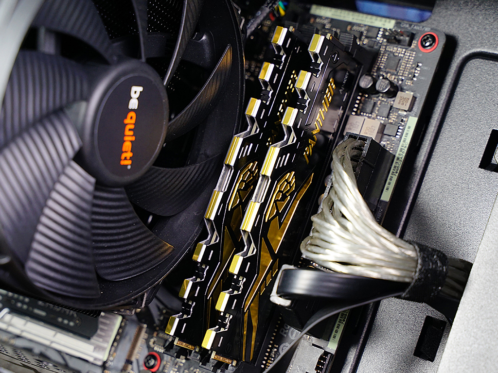 rx580极光版与rx590极光特别版,rx580和rx590gme买哪个好点