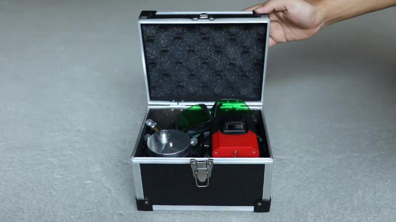 12线激光水平仪测评,12线水平仪测试准度