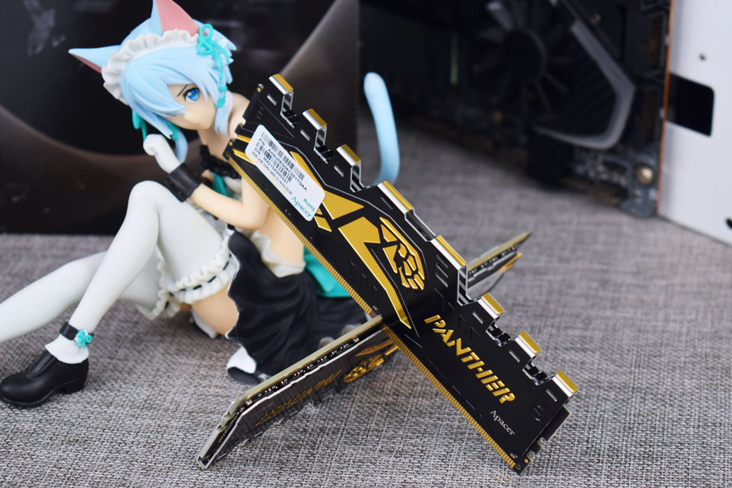 来自AFR颗粒的小惊喜，宇瞻黑豹DDR436008Gx2内存套条开箱试玩