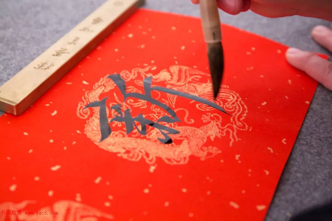 2019猪年八字春联,猪年春节对联八字联