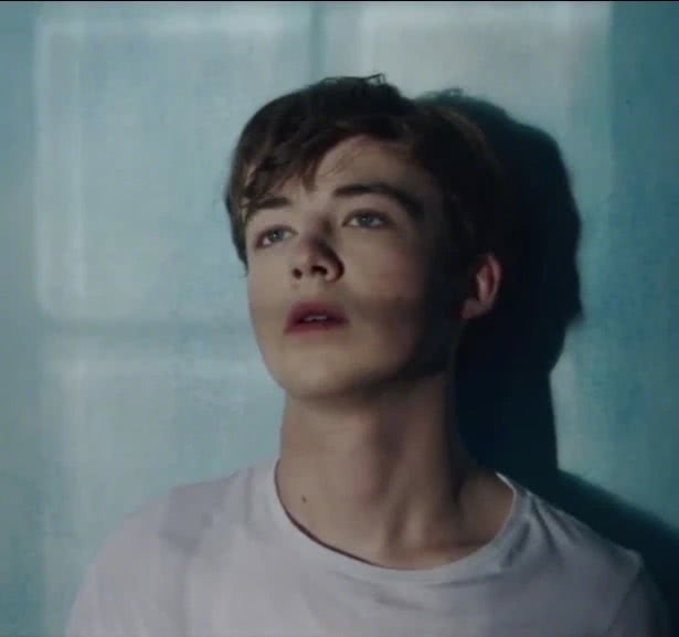 好看的阳光帅气男头,欧美深情氛围感复古高清男头