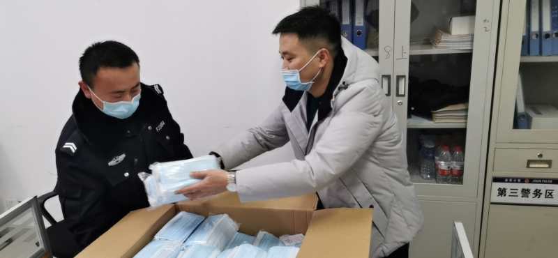 抗击疫情我们一起努力幼儿园,英国幼儿园疫情防控