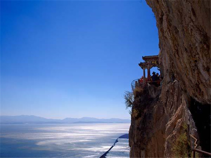 西山公园离西山风景区远吗,昆明西山公园哪里好玩