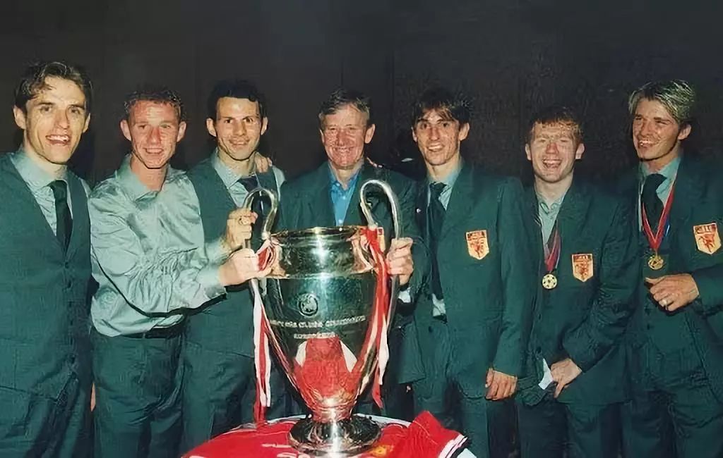 曼联教父弗格森纪录片,曼联教父康复