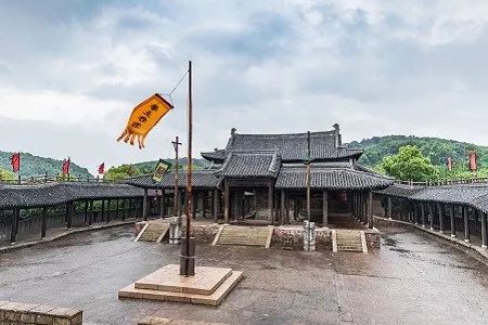 水浒里的九纹龙史进的历史,水浒传九纹龙史进的性格