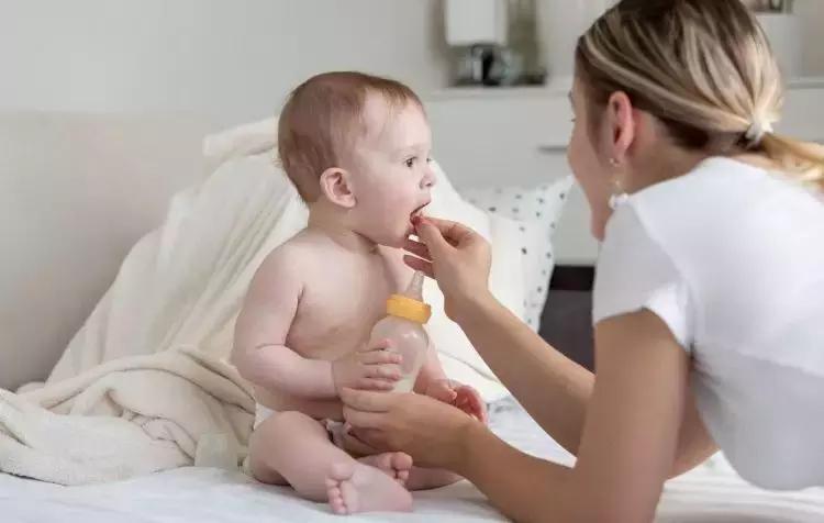 阿奇霉素为啥要吃3停4,阿奇霉素为什么不能吃超过3天