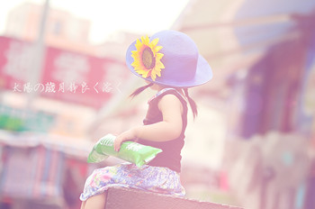 熊孩子不配合理发,熊孩子不肯理发被医生吓唬