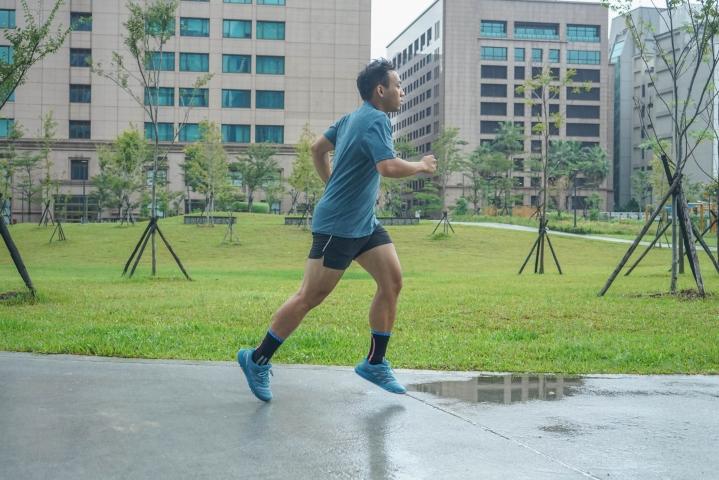 迈乐越野跑步鞋评测,迈乐男鞋跑步鞋