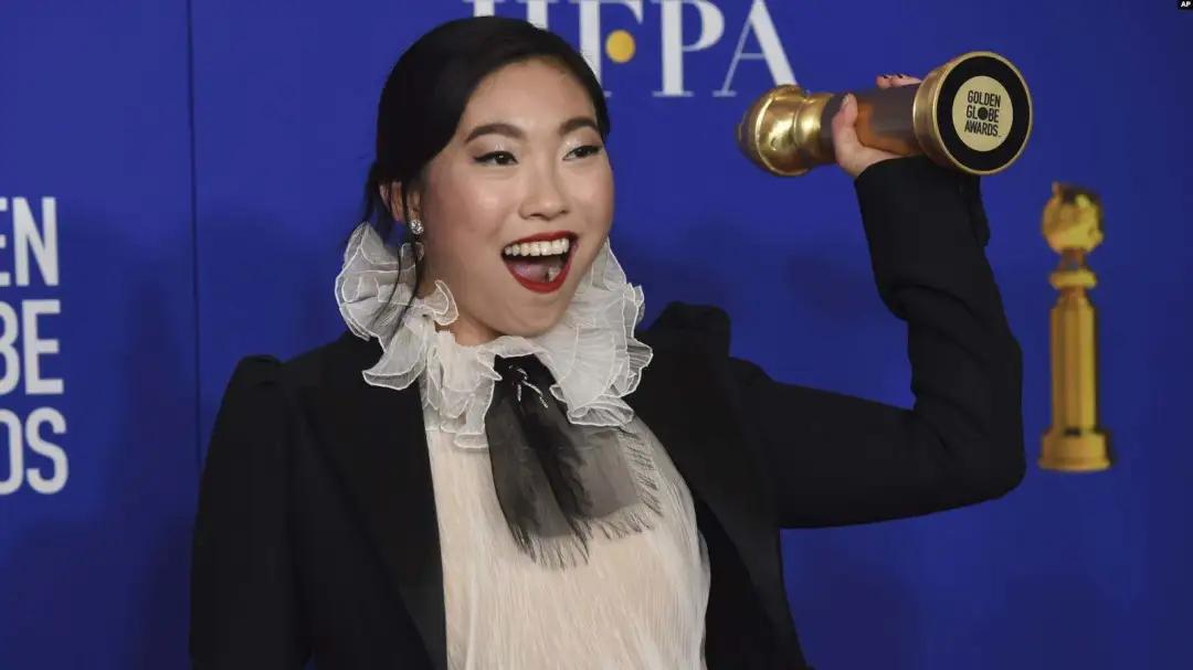 “你长得这么丑，竟然还想红？”关！你！屁！事