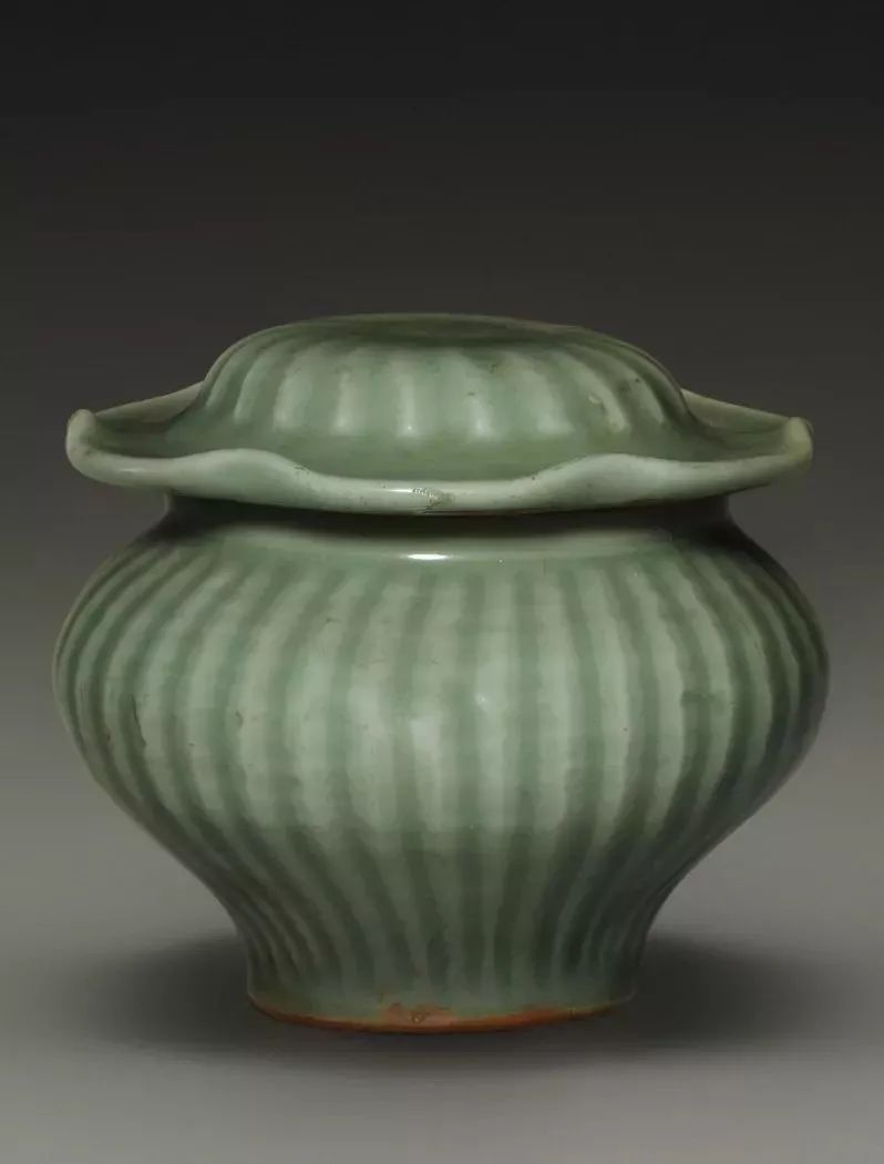 龙泉青瓷最好的是什么样的,龙泉青瓷真的很好