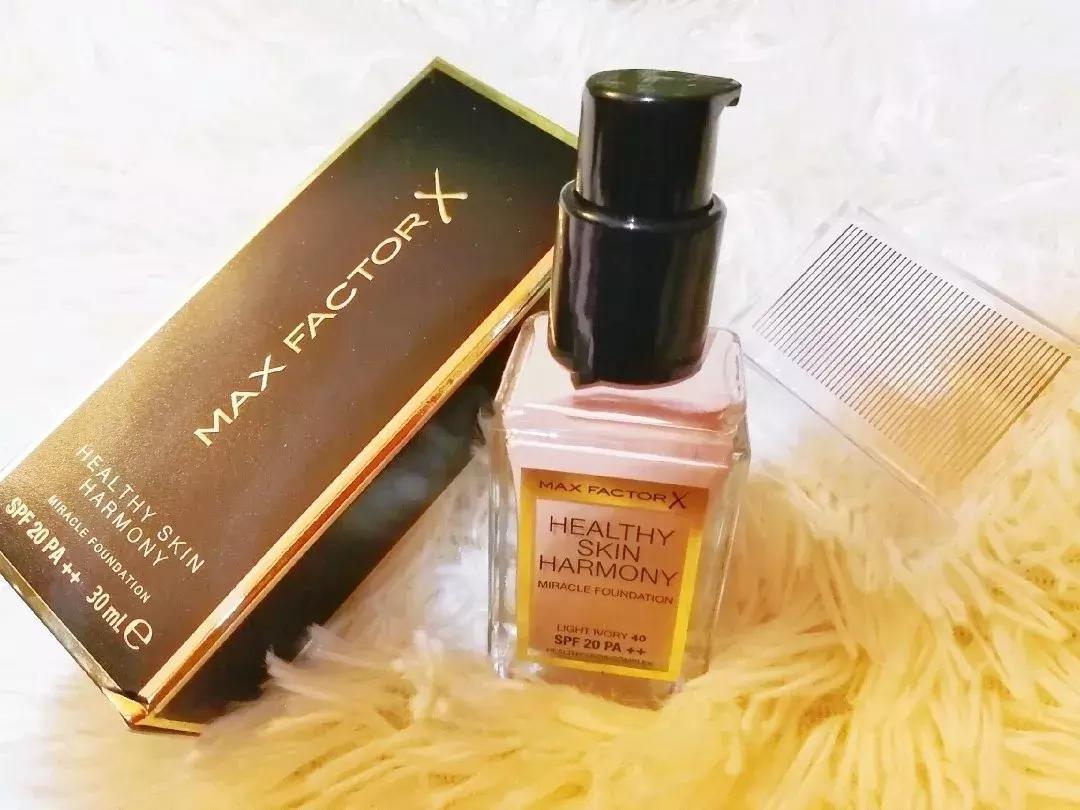 蜜丝佛陀粉底液哪款没那么暗沉,蜜丝佛陀烟酰胺养肤粉底液测评