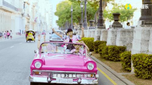 结婚5年,周杰伦是如何把昆凌宠成公主的